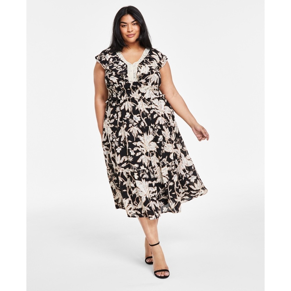 $169 Tahari Flutter Tiered Crochet Floral V-Neck‎ Fit Flare Maxi Dress Size 24W